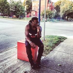 Meet your Posher, Tommy